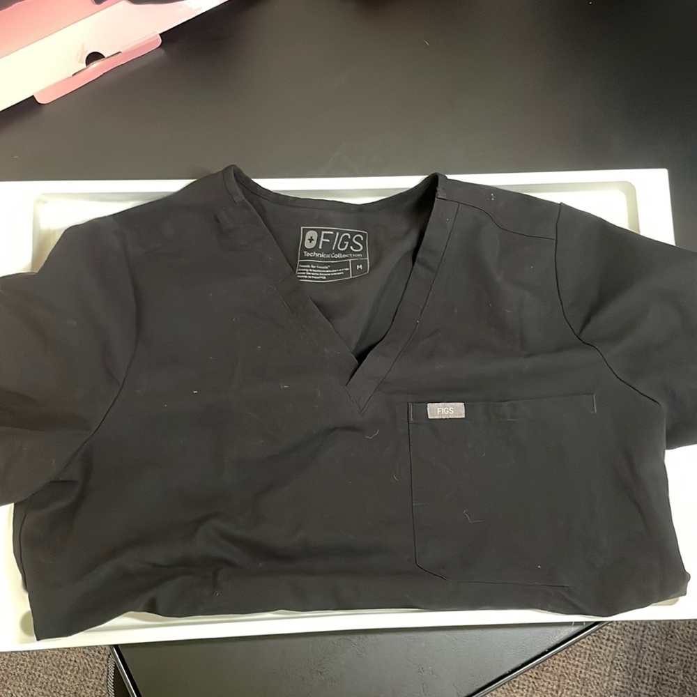 Black Figs Caterina - 1 pocket top